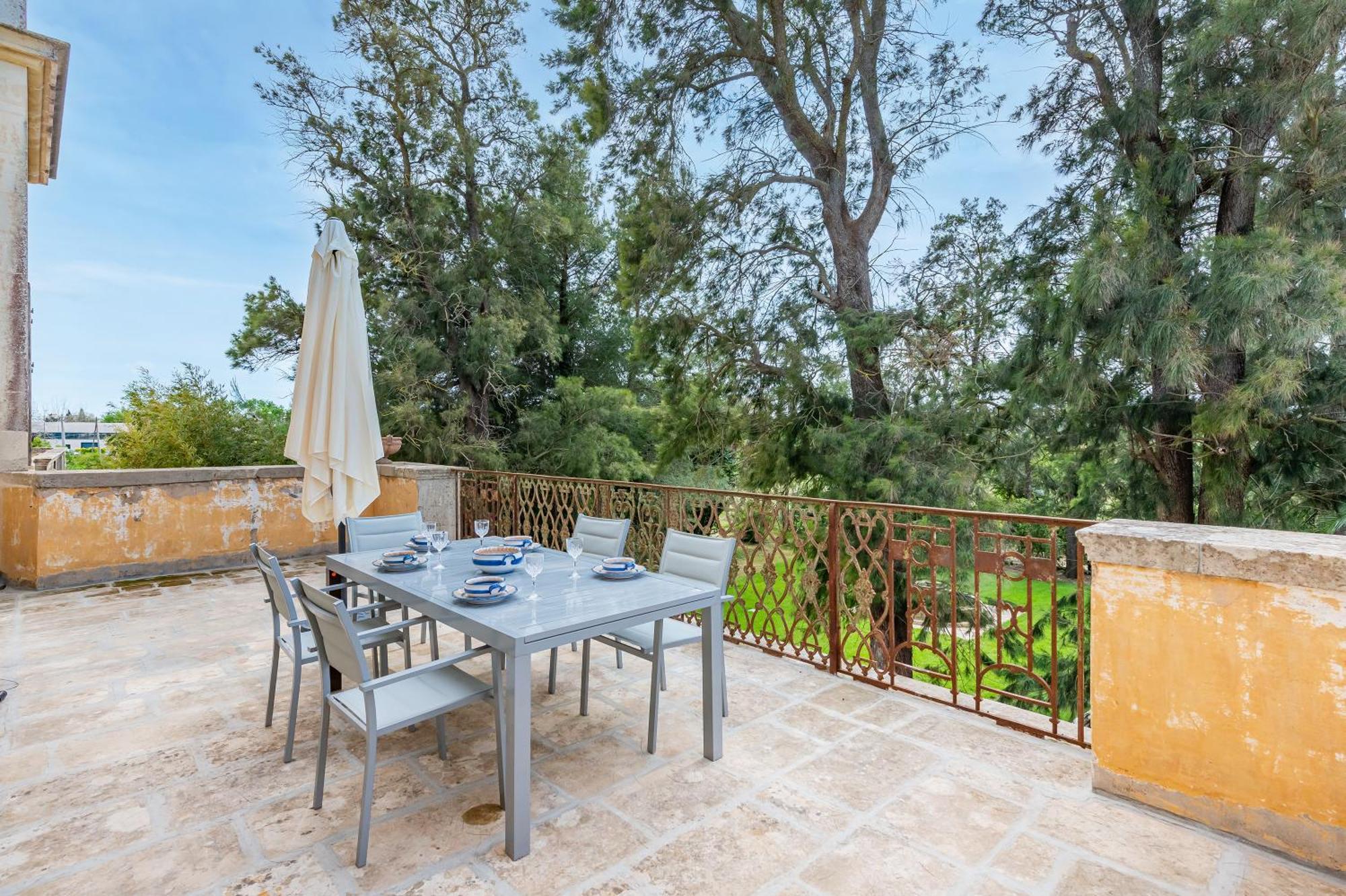 גלאטינה Villa Vallone Apartments מראה חיצוני תמונה